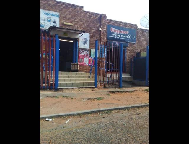 BUSINESS FOR SALE IN REGENTS PARK